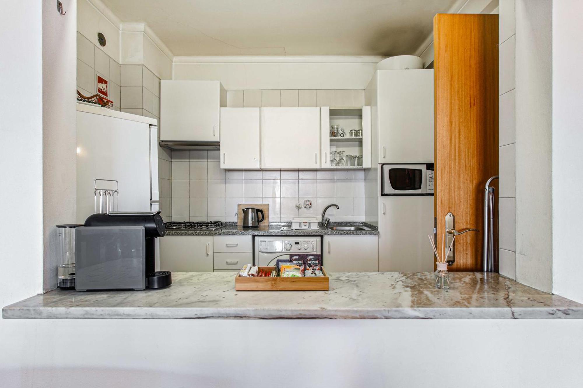 Remarkable 1 Bedroom Apartment Кошта-да-Капарика Экстерьер фото